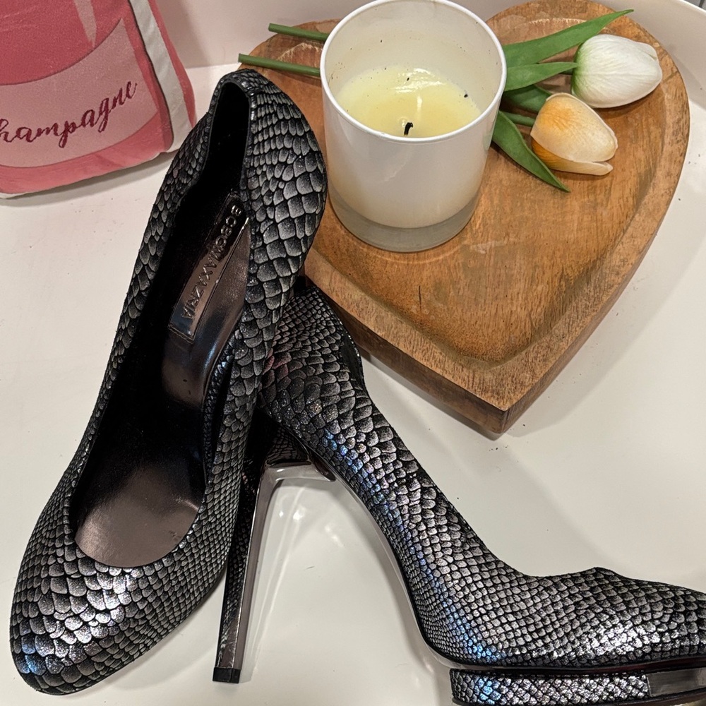 BCBGMaxAzria Silver Snake Print Heels